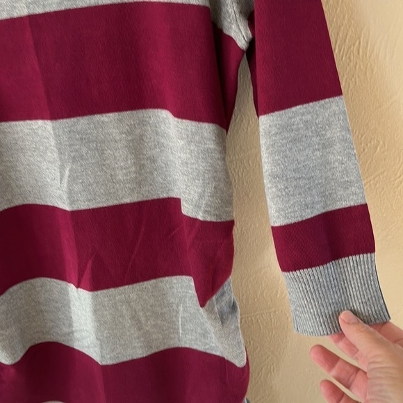 United States Sweaters ruched gray and wine color stripes size L boat neck - Picture 2 of 13